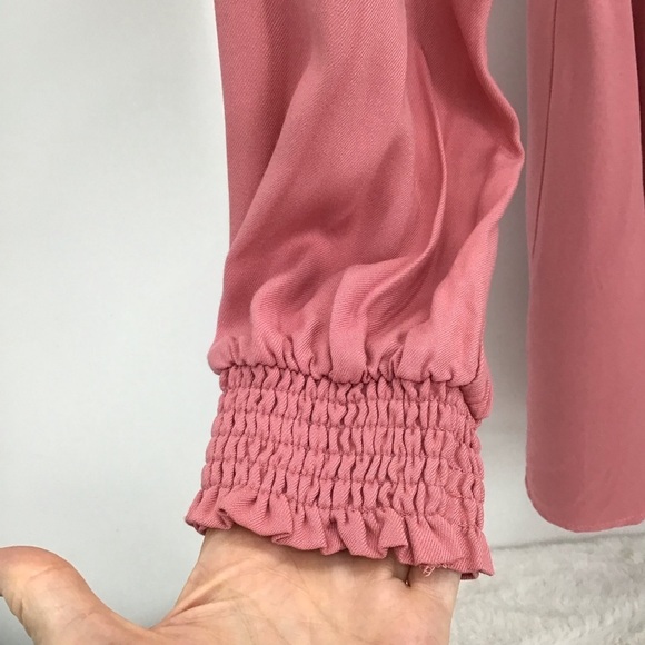 Altar’d State Women’s Belted Romper L/S Pink Salmon Casual Spring NWT Size L - Picture 5 of 9